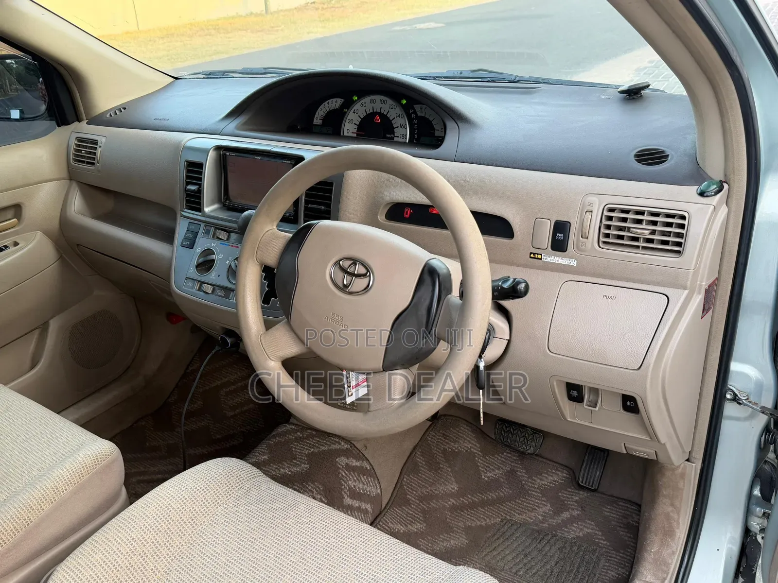 Toyota Raum 2006 Green