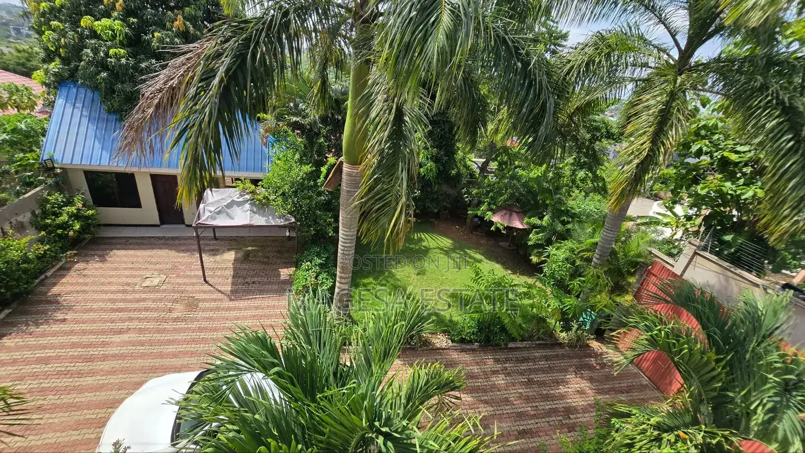 4bdrm House in Goba for sale
