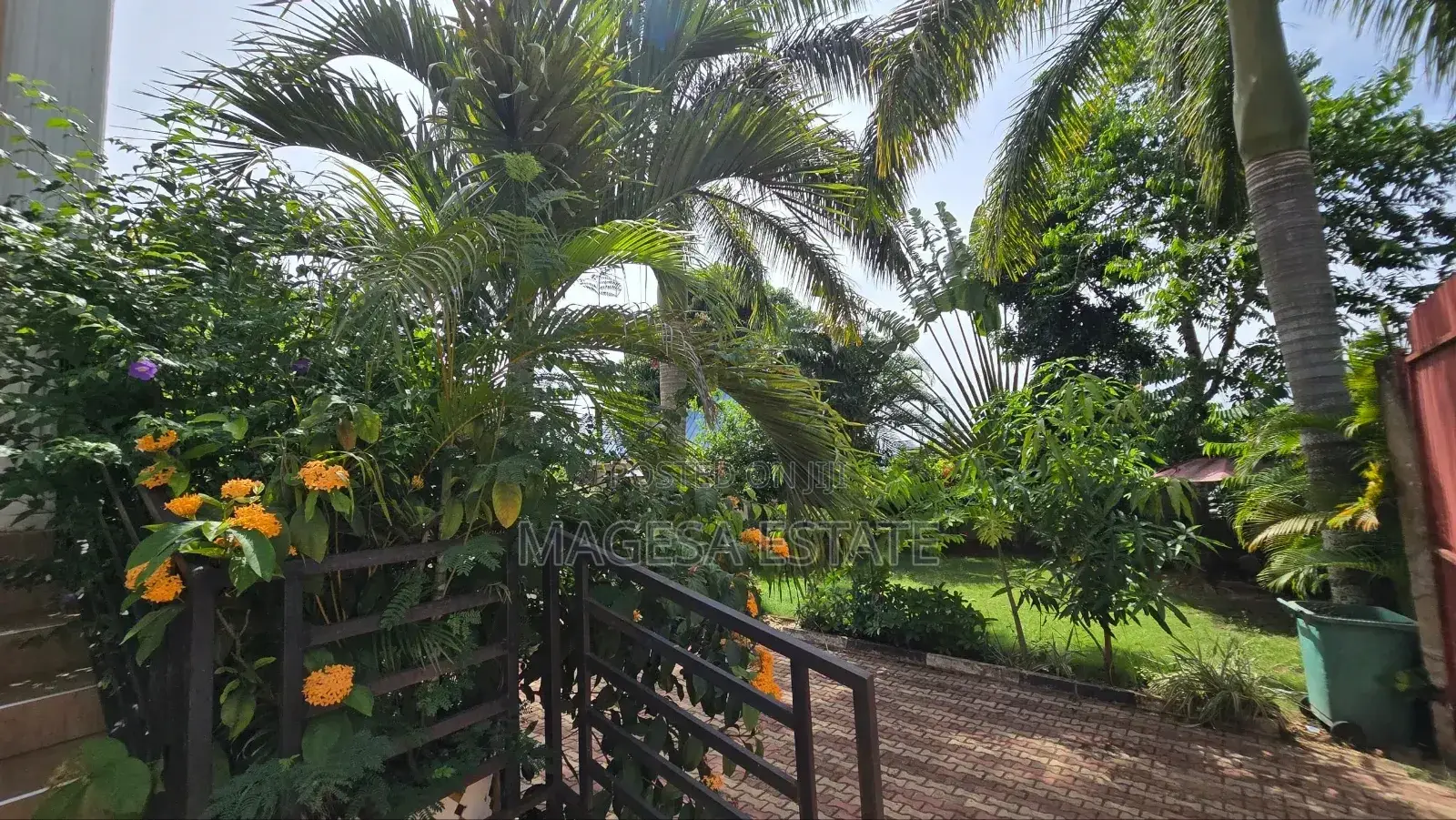 4bdrm House in Goba for sale