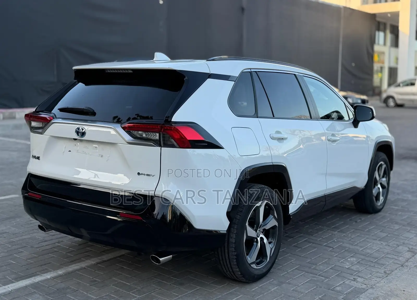 Toyota RAV4 2025 Pearl