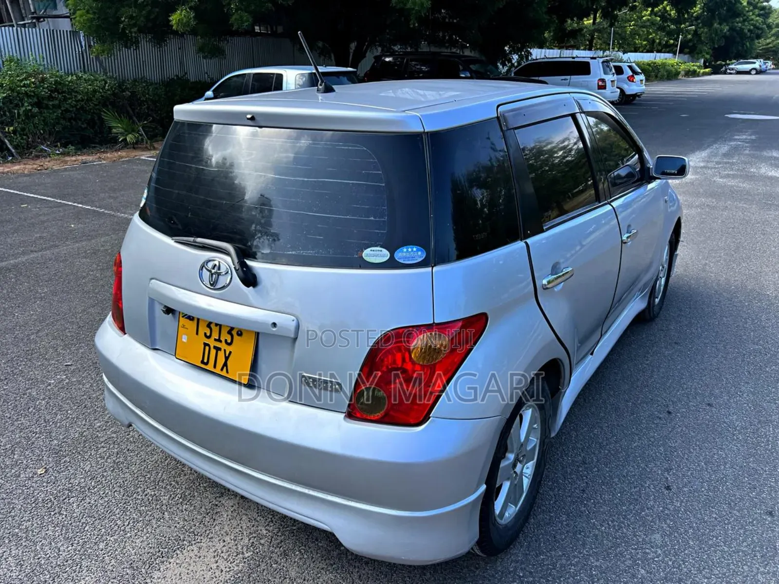 Toyota IST 2004 Silver