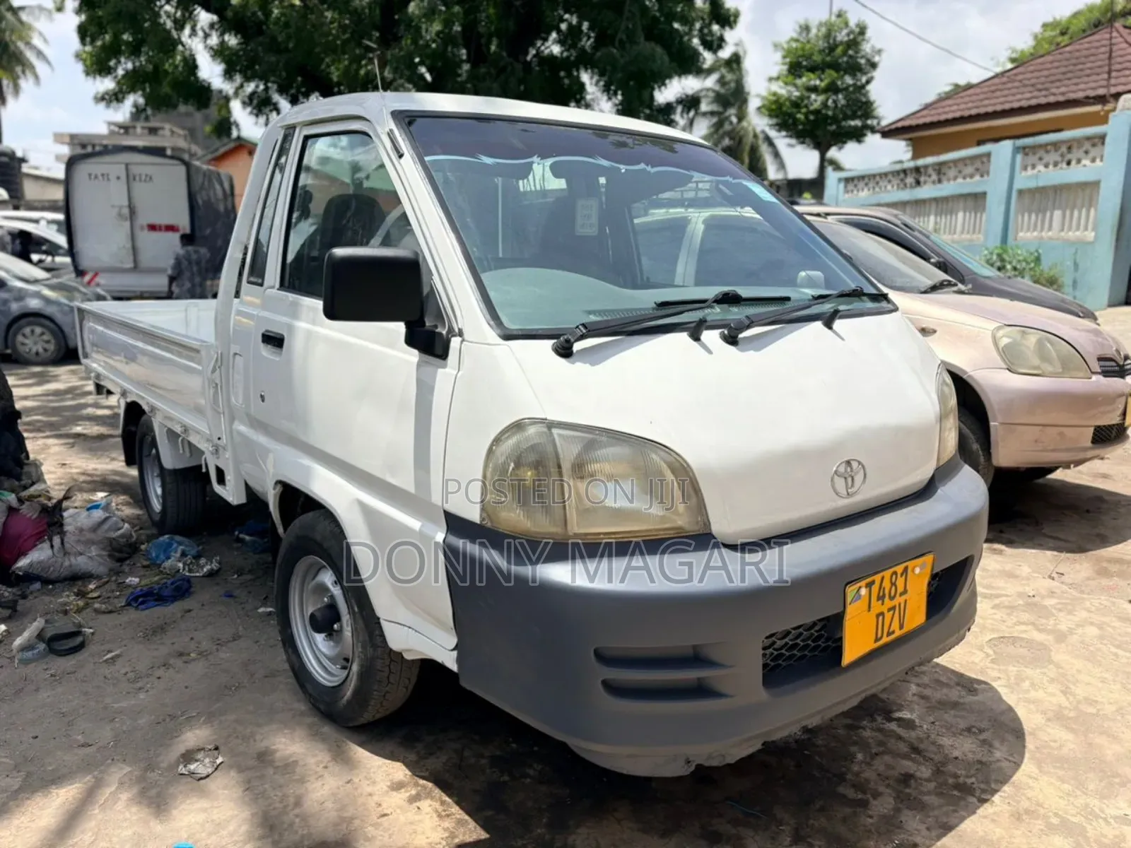 Toyota Townance 2002 White