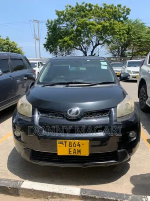 Toyota IST 2010 Black