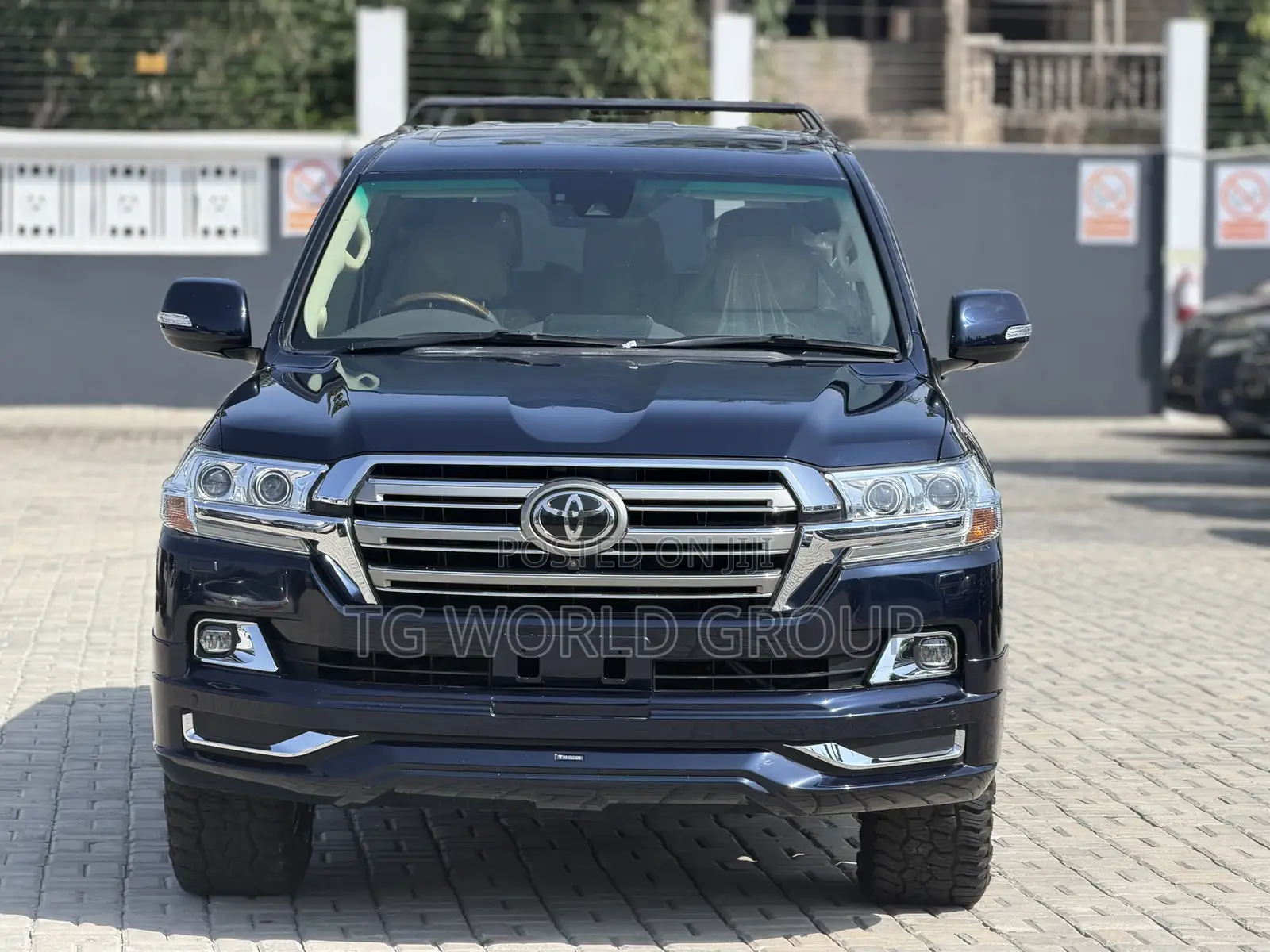 Toyota Land Cruiser 2019 Blue