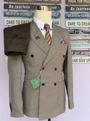 Suti Za Rangi Ya Kifalme (Royal Navy Blue Suit)
