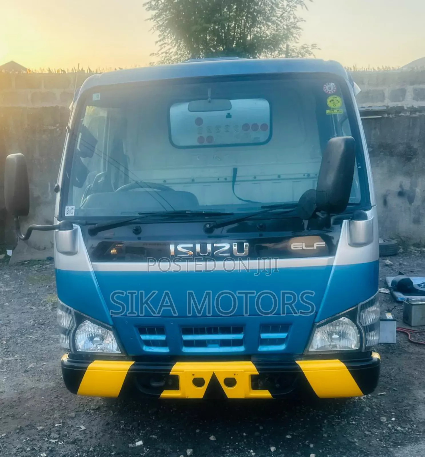 Isuzu Mobile Fuel Taker With Pump