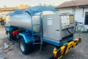 Isuzu Mobile Fuel Taker With Pump