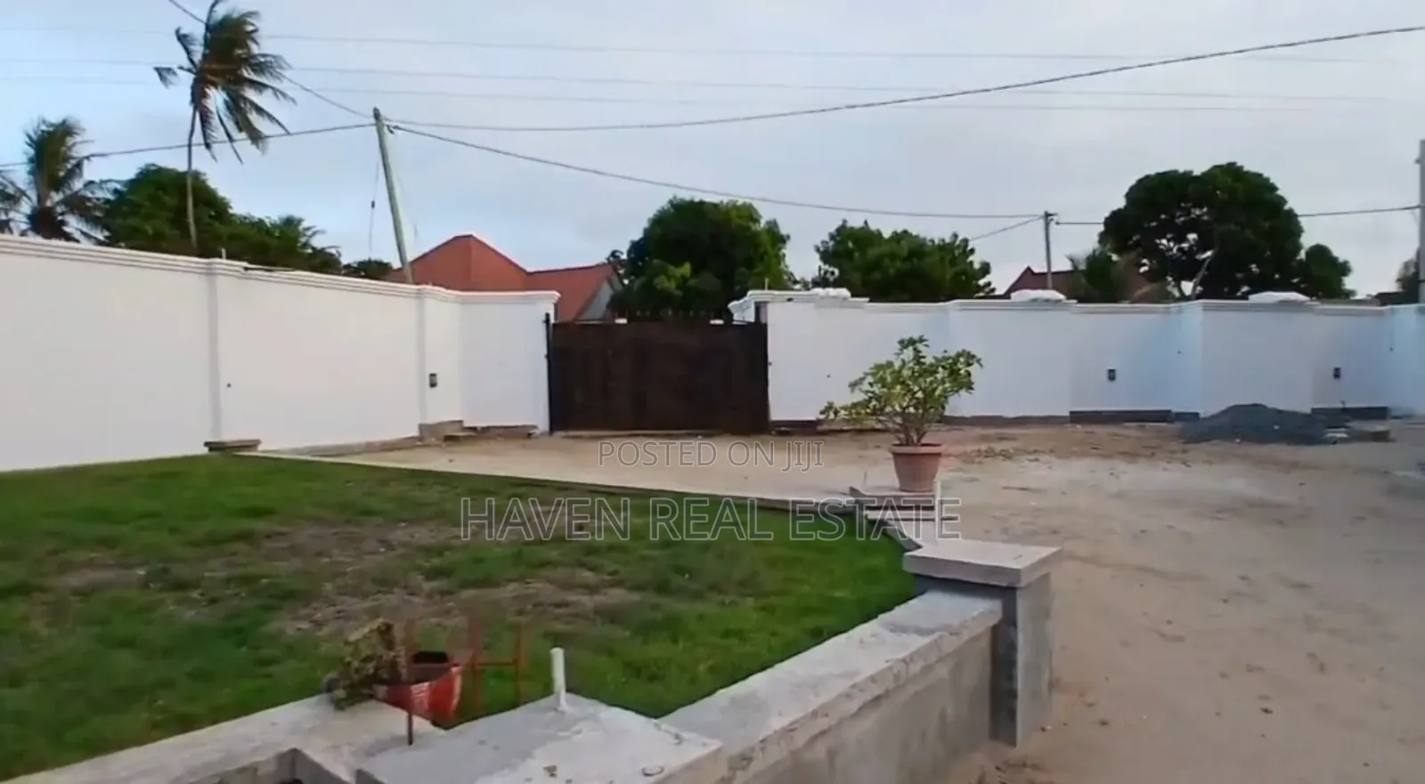 3bdrm House in Kigamboni for sale