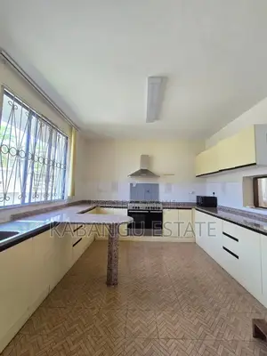 Furnished 3bdrm Villa in Masaki for rent