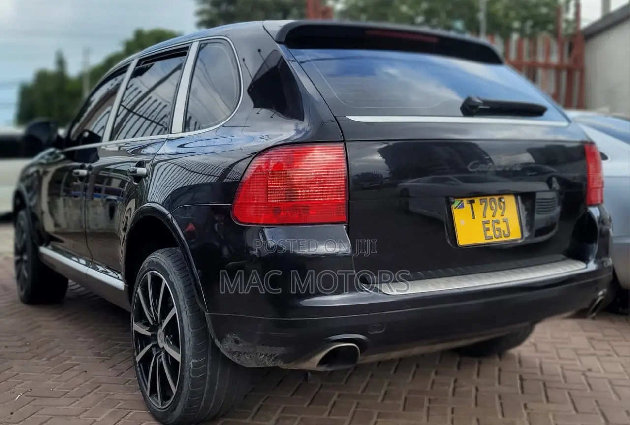Porsche Cayenne 2008 Black