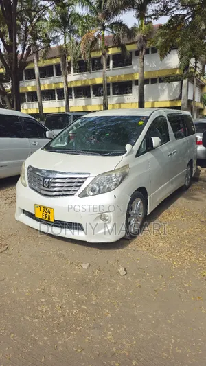 Toyota Alphard 2011 White
