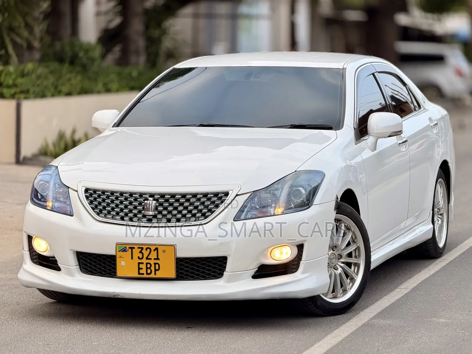 Toyota Crown 2008 White