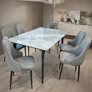 Classic Dining Set( Meza Ya Chakula) Set Ina Meza Na Viti 6