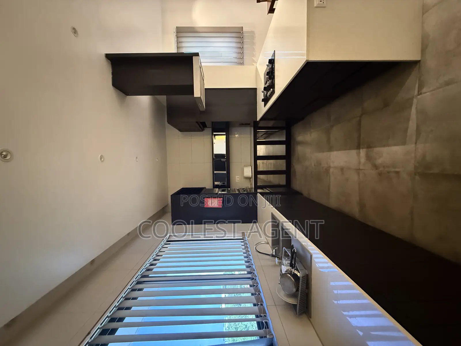 Furnished 1bdrm Apartment in Coolest Estate, Masaki for rent