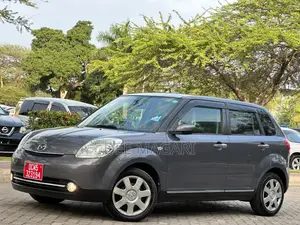 Mazda Verisa 2008 Gray
