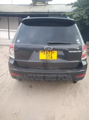 Subaru Forester 2014 Black