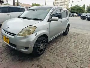 Toyota Passo 2006 Silver