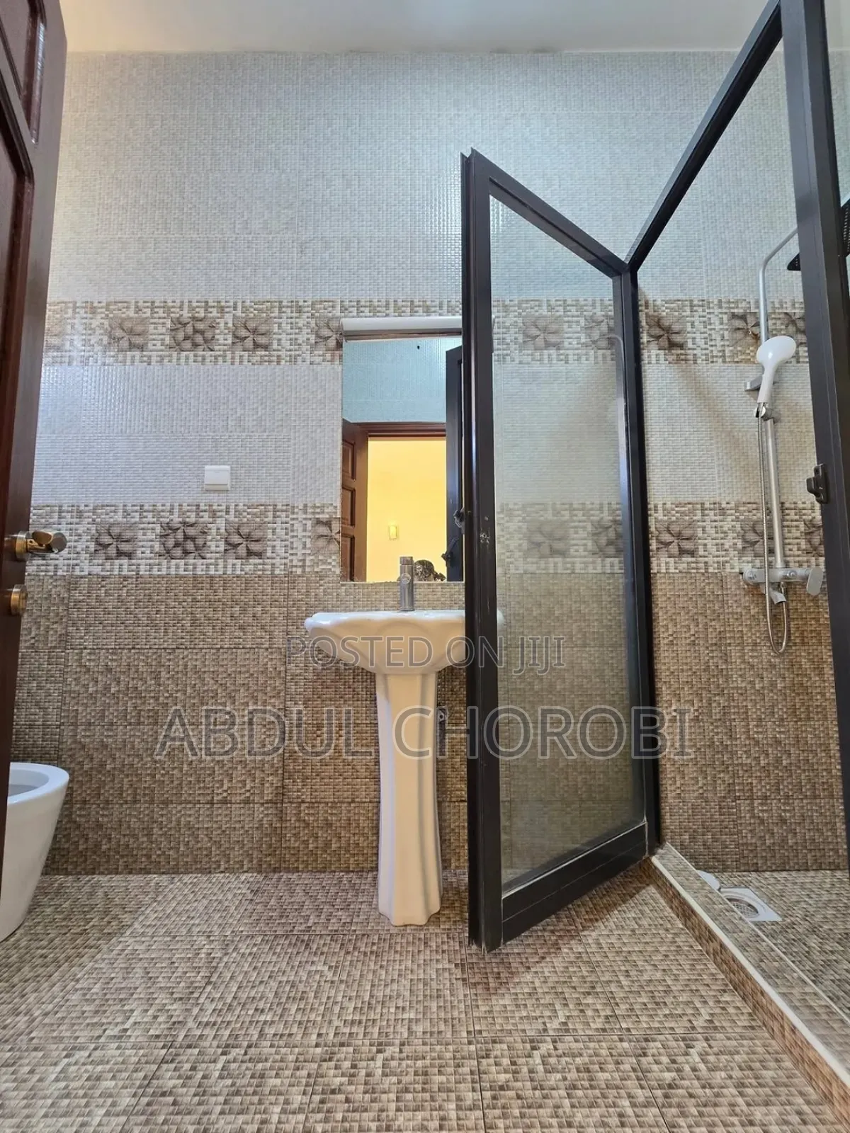 3bdrm Apartment in Upanga West for rent