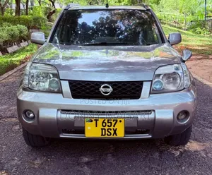 Nissan X-Trail 2.0 2008 Silver