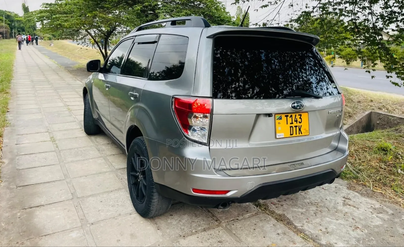 Subaru Forester 2011 Silver