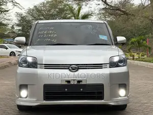 Toyota Corolla Rumion 2008 Silver