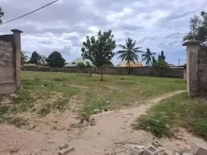 Tegeta: 1 Acre Industrial Plot for Rent
