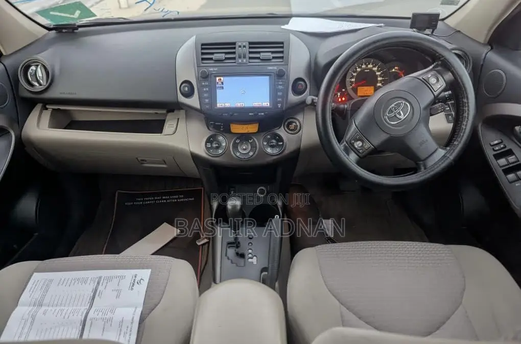 Toyota Vanguard 2008 Black