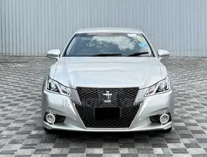 Toyota Crown 2014 Silver