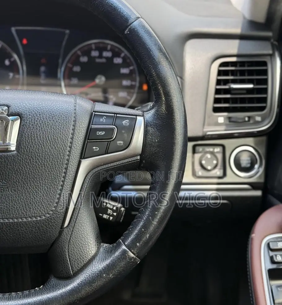 Toyota Crown 2014 Silver