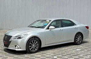 Toyota Crown 2014 Silver