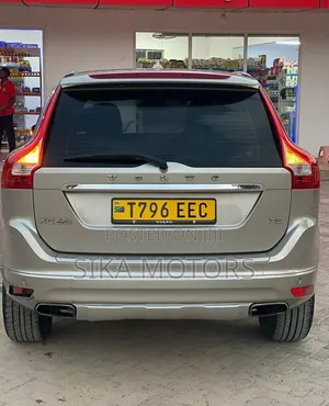 Volvo XC60 2013 Silver