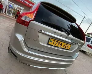 Volvo XC60 2013 Silver