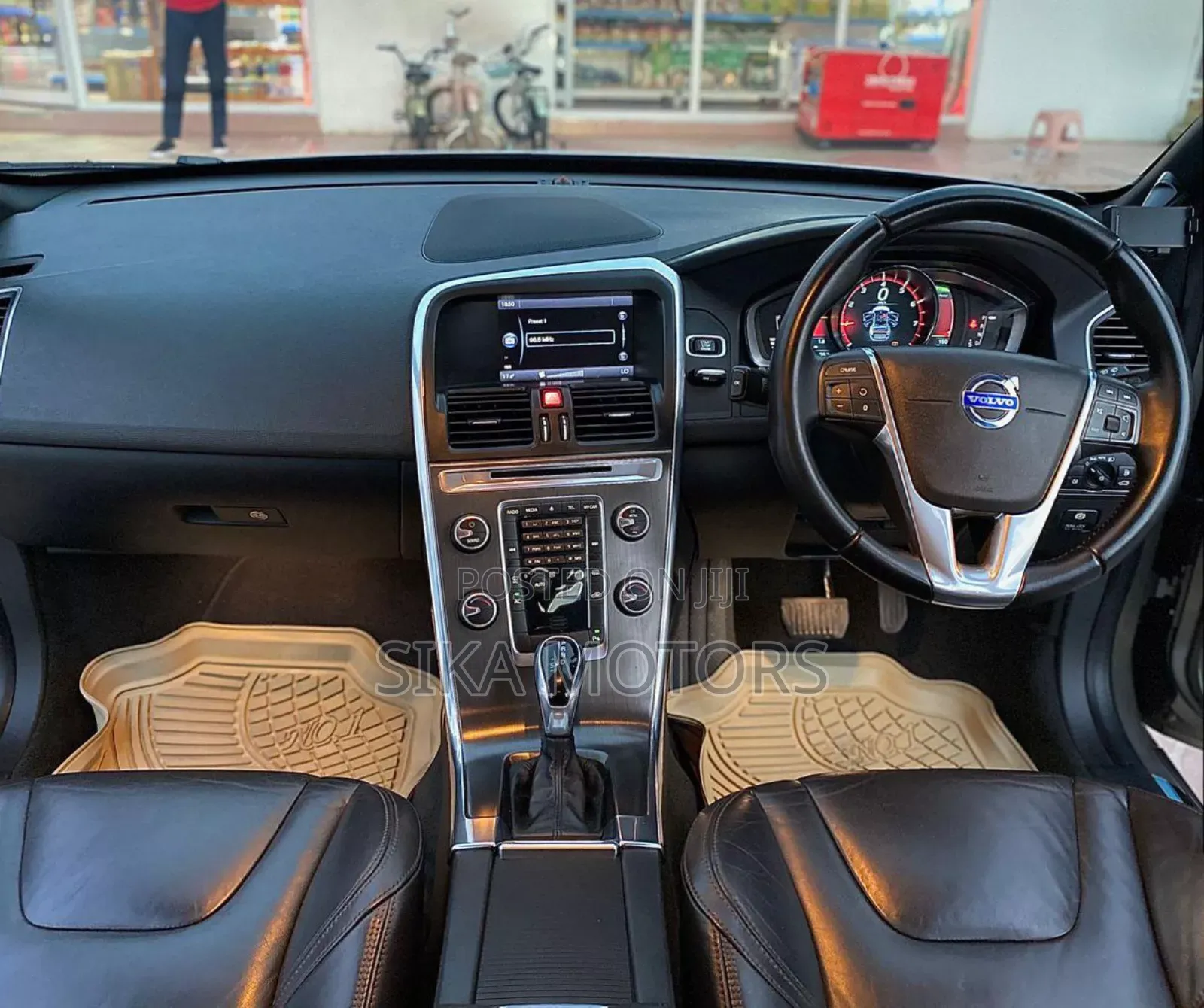 Volvo XC60 2013 Silver