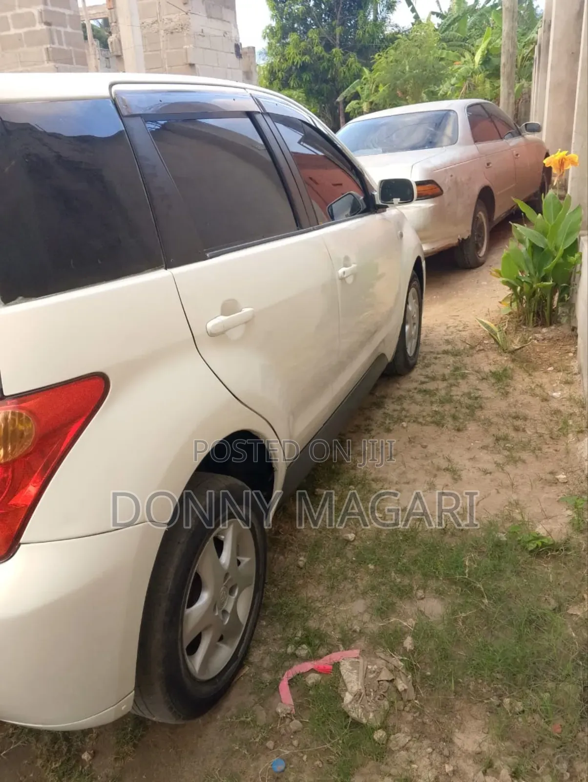 Toyota IST 2004 White