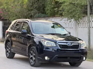 Subaru Forester 2.0XT Premium 4dr SUV AWD (2.0L 4cyl Turbo CVT) 2014 Black