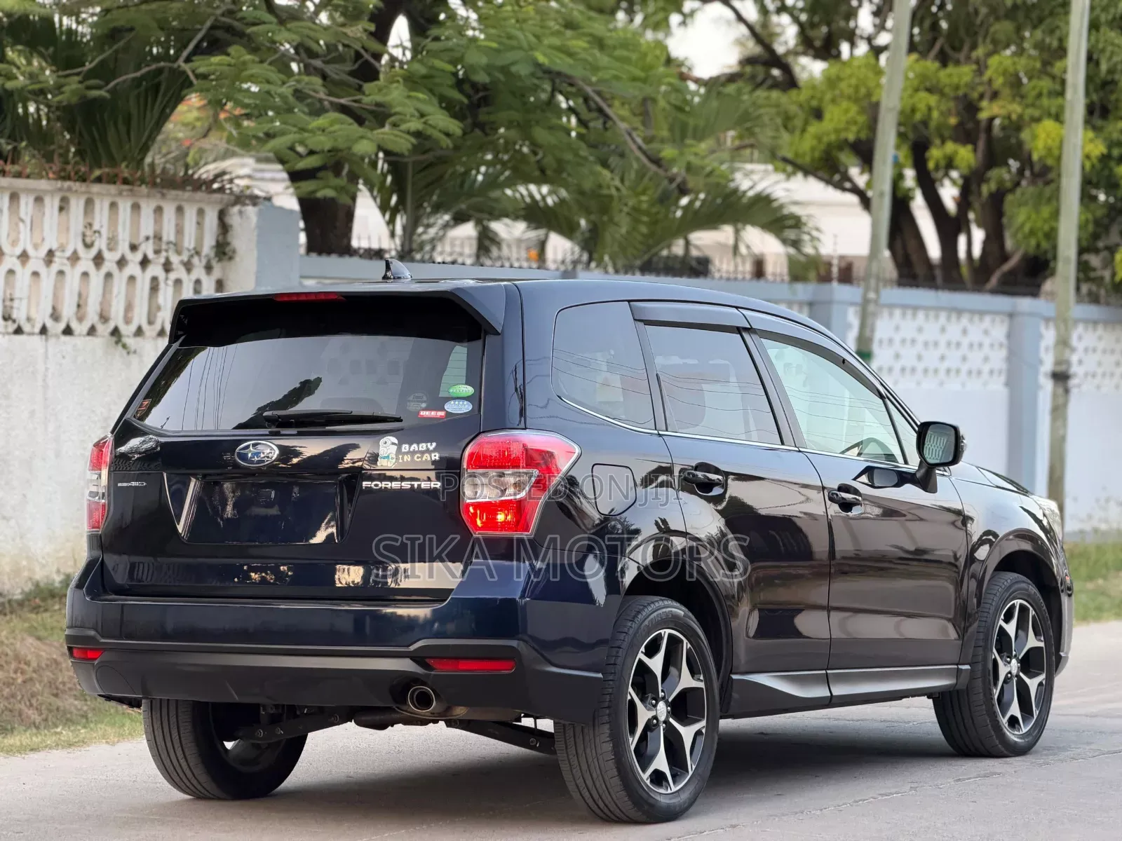 Subaru Forester 2.0XT Premium 4dr SUV AWD (2.0L 4cyl Turbo CVT) 2014 Black