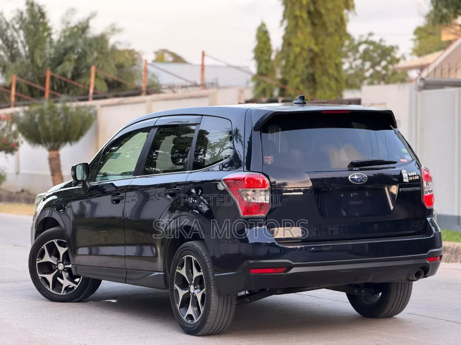 Subaru Forester 2.0XT Premium 4dr SUV AWD (2.0L 4cyl Turbo CVT) 2014 Black