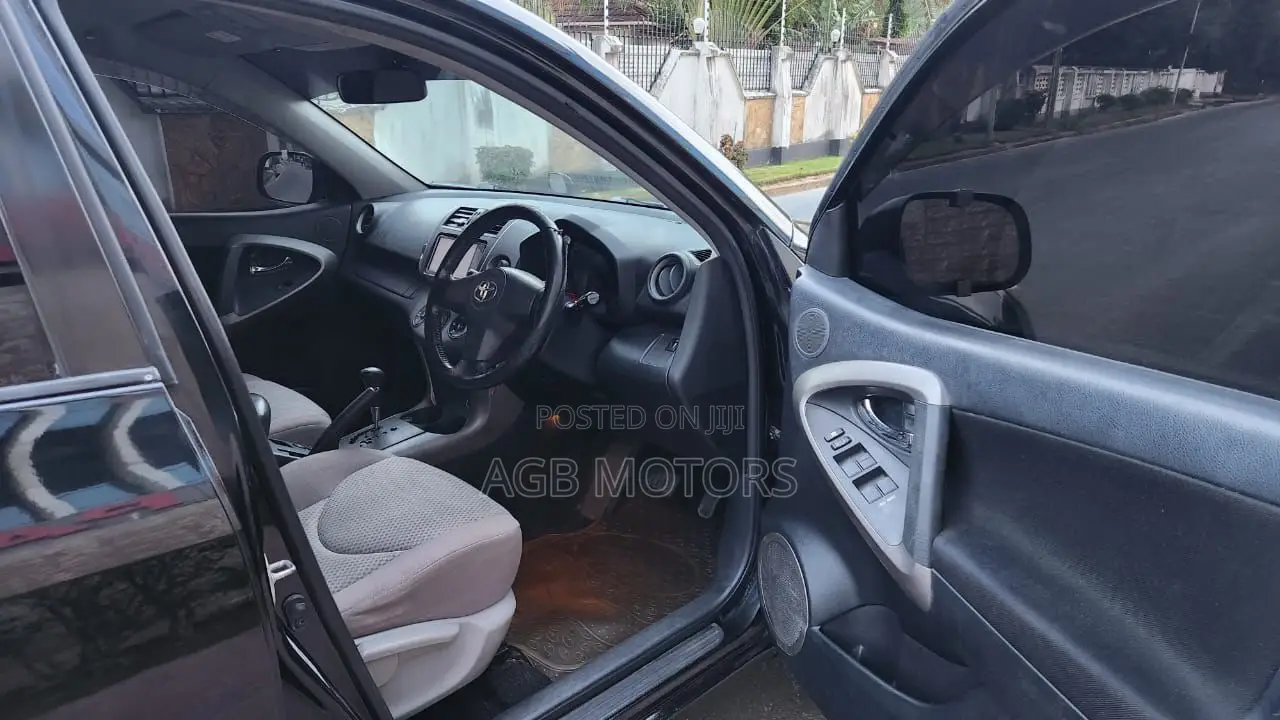 Toyota RAV4 2006 Black
