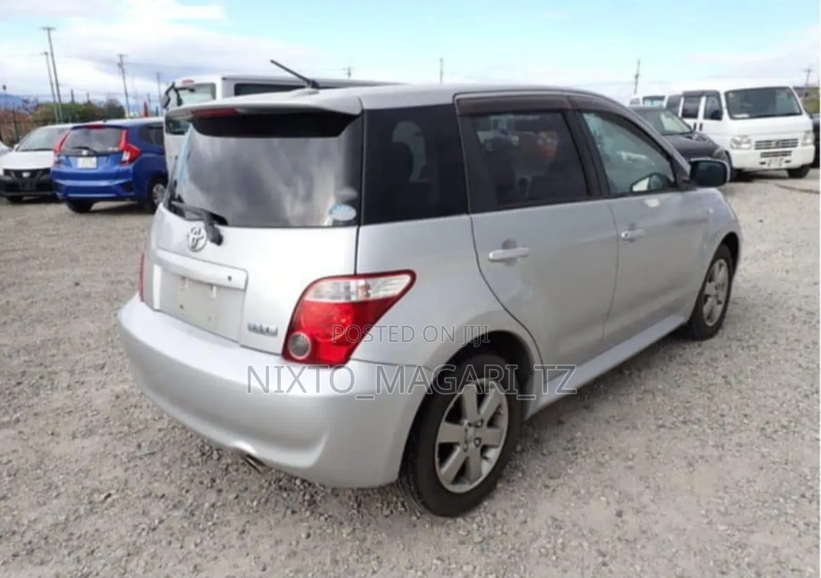 Toyota IST 2006 Silver