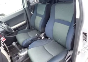 Toyota IST 2006 Silver