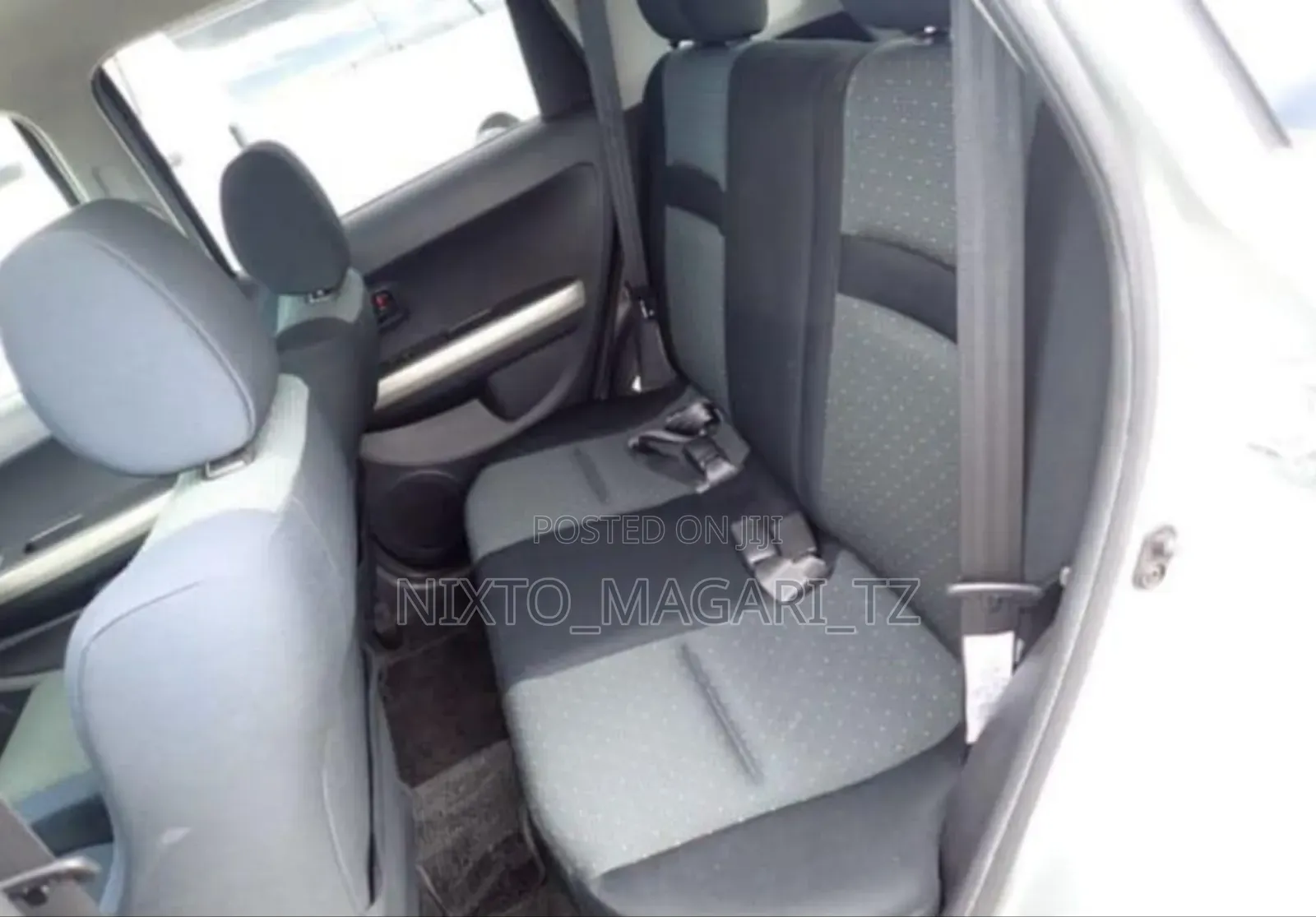 Toyota IST 2006 Silver