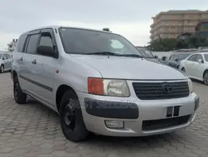 Toyota Succeed 2007 Silver