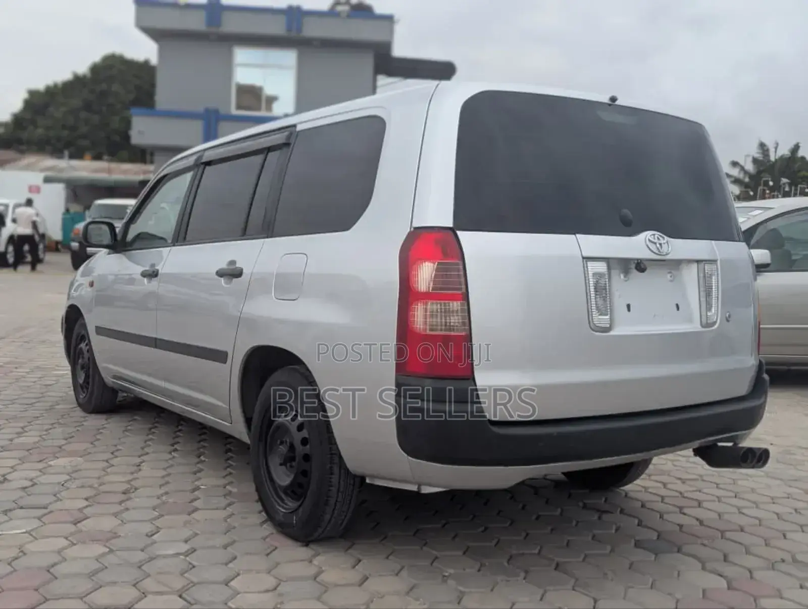 Toyota Succeed 2007 Silver