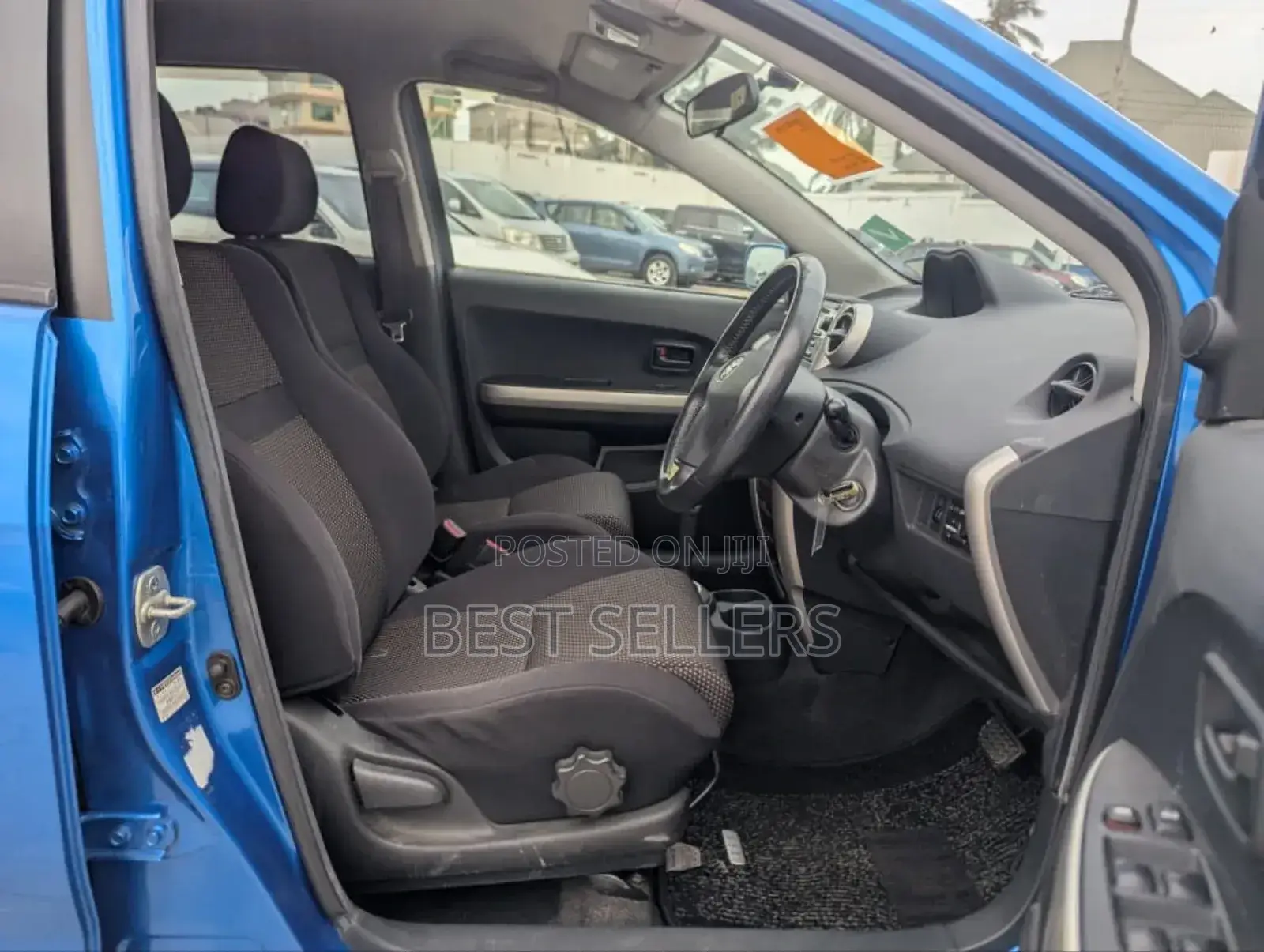 Toyota IST 2005 Blue