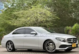 Mercedes-Benz E200 2017 Silver