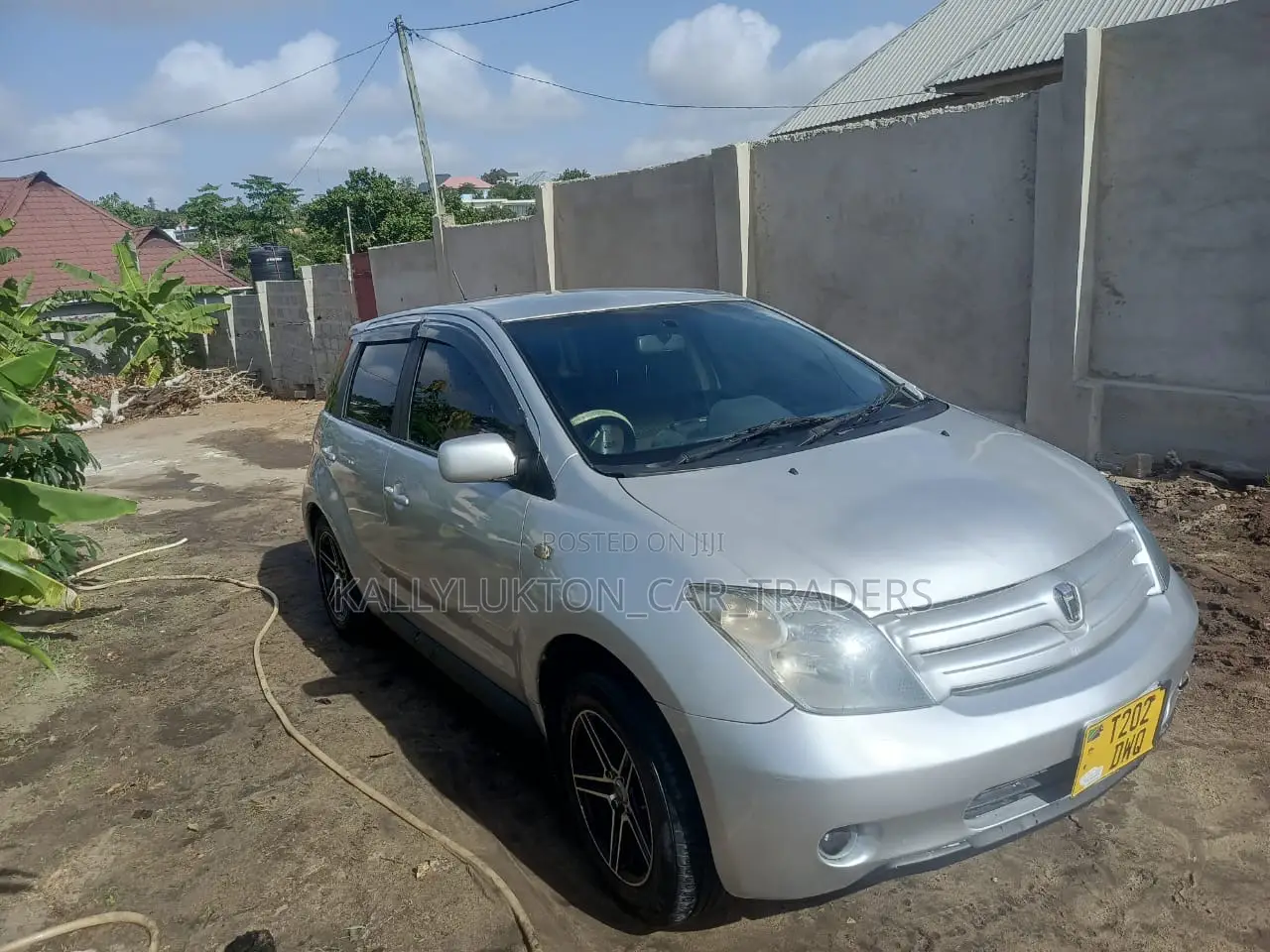 Toyota IST 2003 Silver