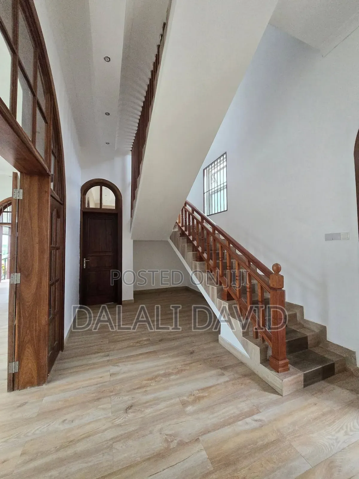 4bdrm Villa in Oysterbay for rent