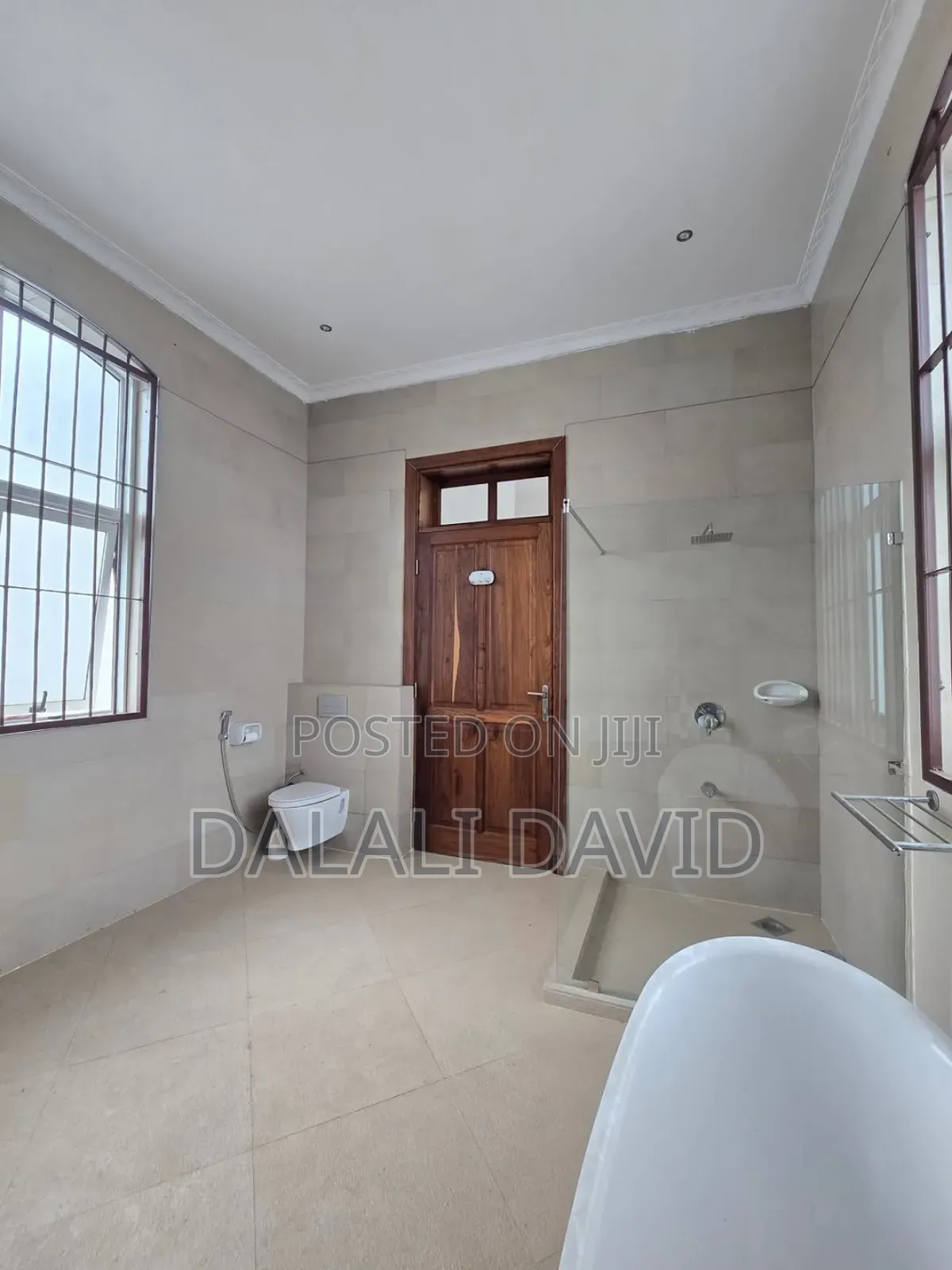 4bdrm Villa in Oysterbay for rent