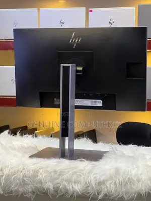 Hp E223 Flameless Monitor
