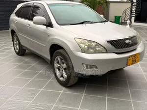 Toyota Harrier 2004 Silver